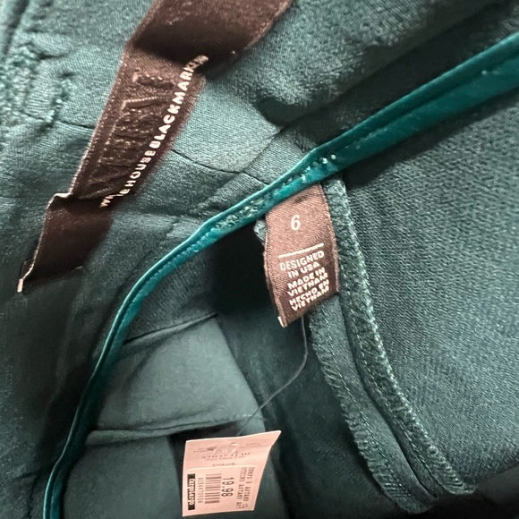 White House Black Market Slim Flare Leg Pants Size 6R - Picture 7 of 8